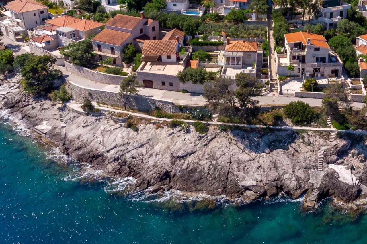 Apartments And Rooms By The Sea Puntinak, Brac - 12255 Selca  Dış mekan fotoğraf
