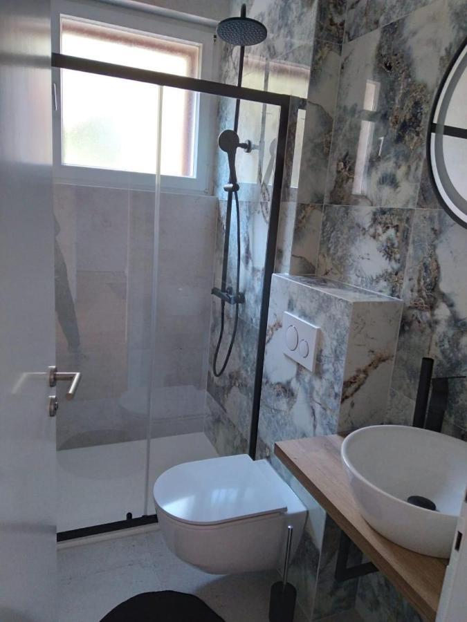 Apartments And Rooms By The Sea Puntinak, Brac - 12255 Selca  Dış mekan fotoğraf